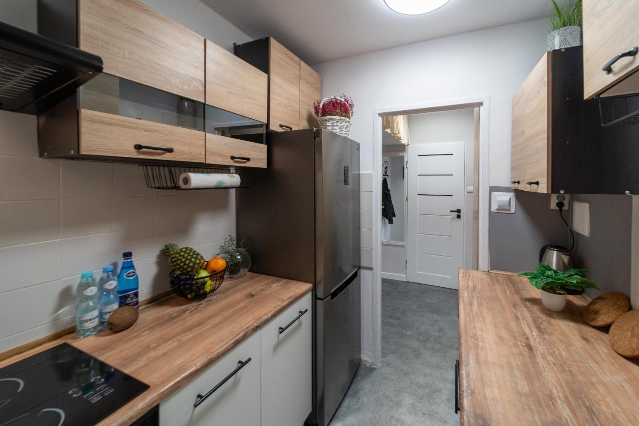 Metro Lux Home Apartment Warsawa Bagian luar foto
