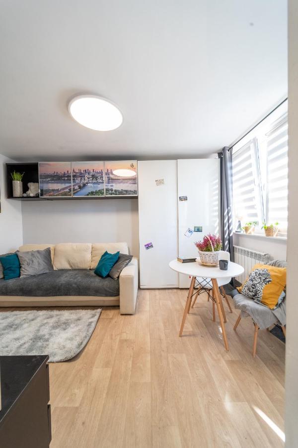 Metro Lux Home Apartment Warsawa Bagian luar foto
