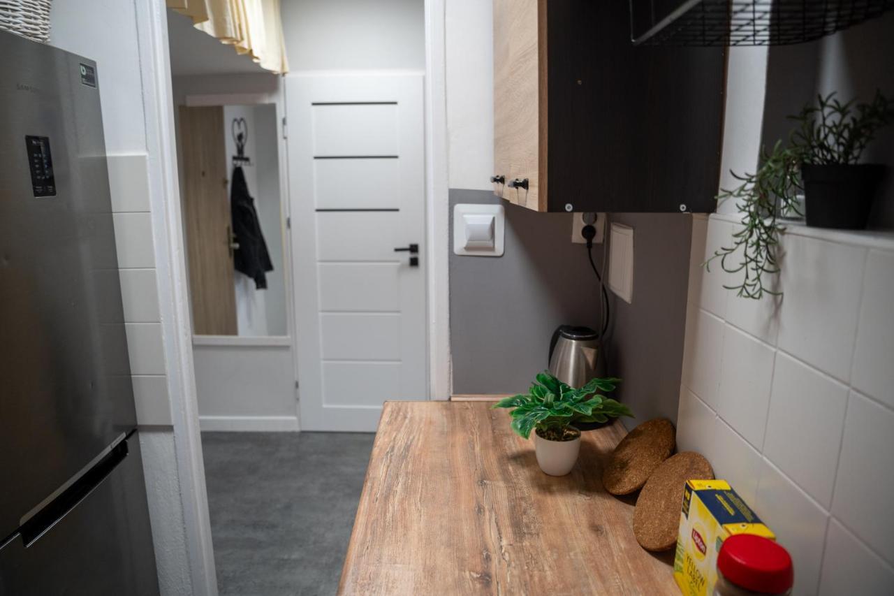 Metro Lux Home Apartment Warsawa Bagian luar foto